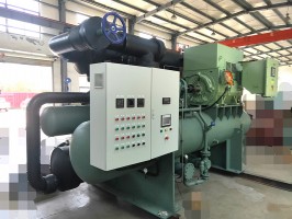 螺桿式低溫鹽水機(jī)組